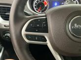 Thumbnail of 2018 Bright White Clearcoat Jeep Cherokee