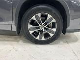 Thumbnail of 2021 Blizzard Pearl Toyota Highlander Hybrid