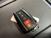 Thumbnail of 2021 Blizzard Pearl Toyota Highlander Hybrid