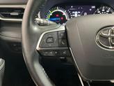 Thumbnail of 2021 Blizzard Pearl Toyota Highlander Hybrid