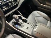 Thumbnail of 2021 Blizzard Pearl Toyota Highlander Hybrid