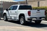 Thumbnail of 2019 White Frost Tricoat GMC Sierra 1500