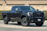 Thumbnail of 2024 Onyx Black GMC Sierra 2500