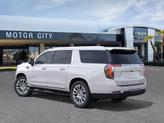 Thumbnail of 2025 White Frost Tricoat GMC Yukon XL