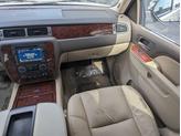 Thumbnail of 2011 White Diamond Tricoat Chevrolet Suburban