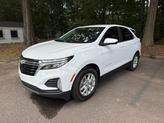 Thumbnail of 2022 Summit White Chevrolet Equinox