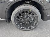 Thumbnail of 2025 Infinite Black Metallic Clearcoat Lincoln Aviator