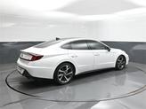 Thumbnail of 2021 Quartz White Hyundai SONATA
