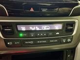 Thumbnail of 2021 Lunar Silver Metallic Honda Pilot