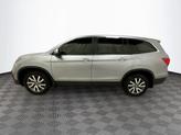 Thumbnail of 2021 Lunar Silver Metallic Honda Pilot