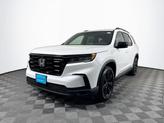 Photo of 2025 Platinum White Pearl Honda Pilot