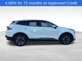 Thumbnail of 2024 Snow White Pearl Kia Sportage