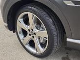 Thumbnail of 2024 Makalu Gray Genesis GV80