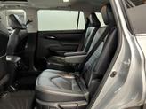 Thumbnail of 2022 Celestial Silver Metallic Toyota Highlander Hybrid