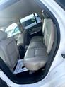 Thumbnail of 2013 white Ford Edge