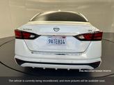 Thumbnail of 2021 Pearl White Tricoat Nissan Altima