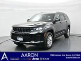 Photo of 2025 Diamond Black Crystal Pearlcoat Jeep Grand Cherokee L