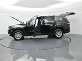 Thumbnail of 2025 Diamond Black Crystal Pearlcoat Jeep Grand Cherokee L