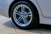 Thumbnail of 2016 Glacier Silver Metallic BMW 528