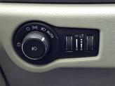 Thumbnail of 2017 White Chrysler Pacifica