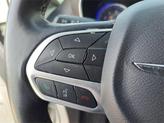 Thumbnail of 2017 White Chrysler Pacifica