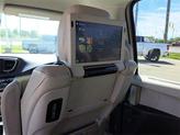 Thumbnail of 2017 White Chrysler Pacifica