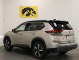 Thumbnail of 2025 2t Chpn Blk Roo Nissan Rogue