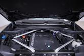Thumbnail of 2025 Black Sapphire Metallic BMW X7