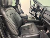Thumbnail of 2018 Shadow Black Ford Expedition