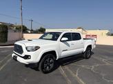 Thumbnail of 2019 Super White Toyota Tacoma
