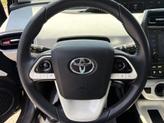 Thumbnail of 2017 Magnetic Gray Metallic Toyota Prius