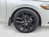 Thumbnail of 2022 Platinum White Pearl Honda Civic