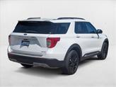 Thumbnail of 2021 Star White Metallic Tri-Coat Ford Explorer