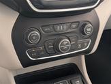 Thumbnail of 2020 Bright White Clearcoat Jeep Cherokee