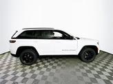 Thumbnail of 2025 Bright White Clearcoat Jeep Grand Cherokee