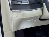 Thumbnail of 2020 Crystal White Metallic Volvo XC90