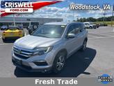 Photo of 2018 Lunar Silver Metallic Honda Pilot