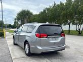 Thumbnail of 2019 Billet Silver Metallic Clearcoat Chrysler Pacifica