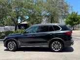 Thumbnail of 2019 Black Sapphire Metallic BMW X5
