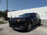 Photo of 2021 Diamond Black Crystal Pearlcoat Jeep Cherokee
