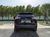 Thumbnail of 2021 Diamond Black Crystal Pearlcoat Jeep Cherokee
