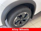 Thumbnail of 2025 Everest White Pearl Nissan Rogue