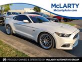 Photo of 2017 White Platinum Metallic Tri-Coat Ford Mustang
