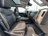 Thumbnail of 2018 Summit White GMC Sierra 3500