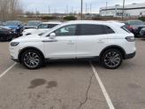 Thumbnail of 2022 Pristine White Metallic Tri-Coat Lincoln Nautilus