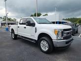 Photo of 2017 Oxford White Ford F-250
