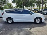 Thumbnail of 2024 Bright White Clearcoat Chrysler Pacifica