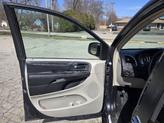 Thumbnail of 2014 Brilliant Black Crystal Pearlcoat Chrysler Town & Country
