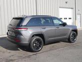 Thumbnail of 2024 Baltic Gray Metallic Clearcoat Jeep Grand Cherokee