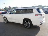 Thumbnail of 2025 Bright White Clearcoat Jeep Grand Cherokee L